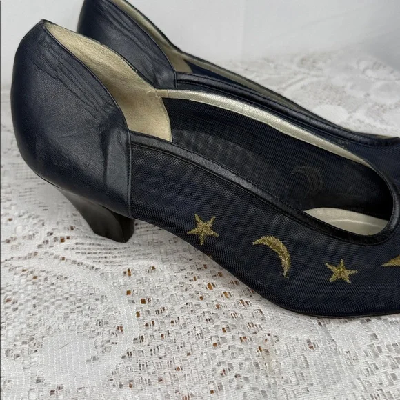 Valmy Moda VINTAGE Italy blue mesh embroidered celestial motif sz 8.5 - Picture 5 of 8